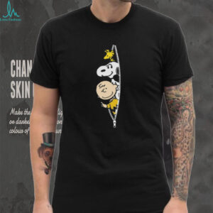 Peanuts Charlie Brown, Snoopy, and Woodstock Zipper T Shirt