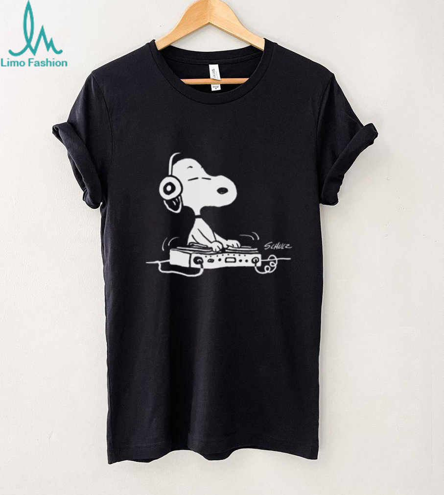 Peanuts Stereo Snoopy DJ T shirt Peanuts Stereo Snoopy DJ T shirt