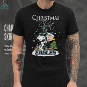 Philadelphia Eagles Snoopy Begins With Christ And Friends Peanuts Christmas Shirt