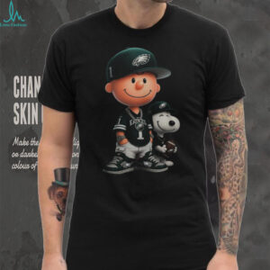 Philadelphia Eagles Snoopy and Charlie Brown Fan T Shirt