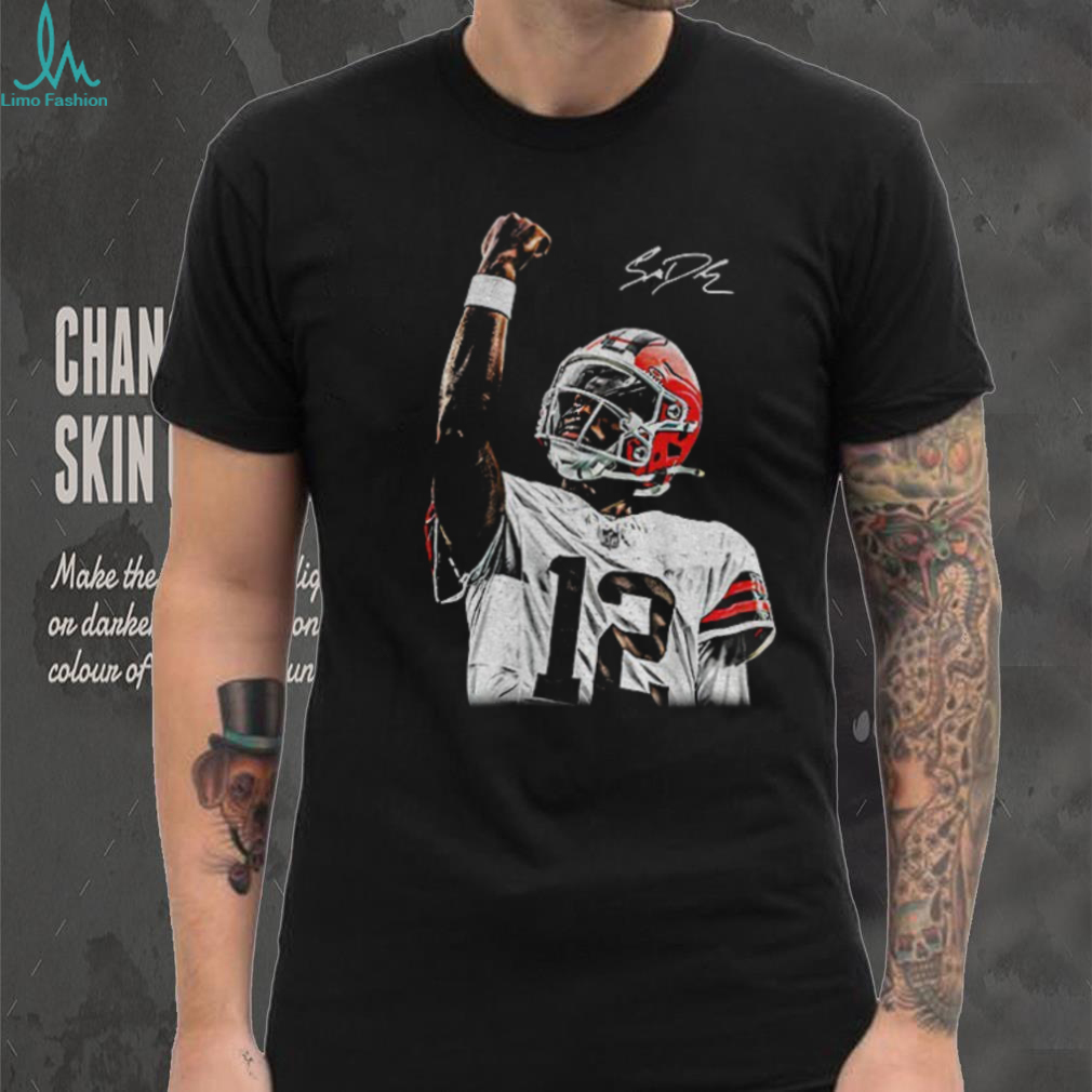 Shedeur Sanders fighting Cleveland Browns NFL Football signature vintage t shirt Shedeur Sanders fighting Cleveland Browns NFL Football signature vintage t shirt