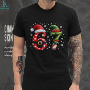 Six Seven Santa hat Elf 6 7 meme Merry Christmas 2025 shirt