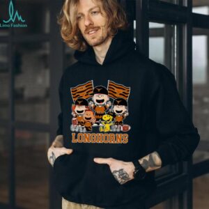 Texas Longhorns Shop Snoopy Charlie Brown And Friends Longhorns Flags T Shirt