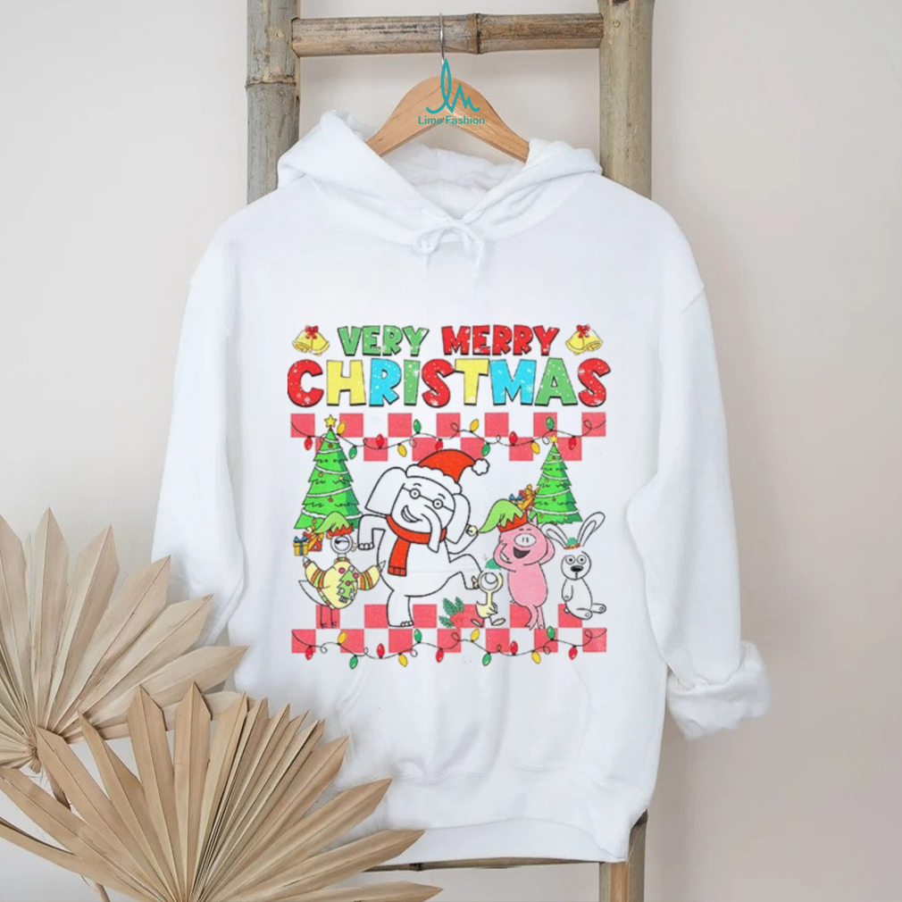 Very Merry Christmas Elephant Piggie shirt Very Merry Christmas Elephant Piggie shirt