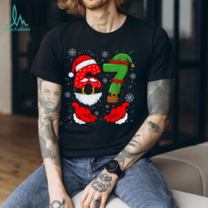 67 Six Seven Funny Santa Hand 6 7 Meme Christmas Matching T Shirt