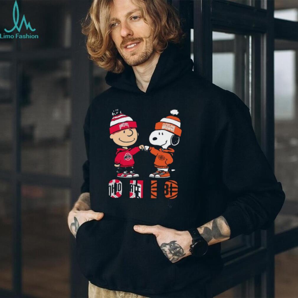 Essential Black Cotton T Shirt Highlights material and necessity. Essential Black Cotton T Shirt Highlights material and necessity.