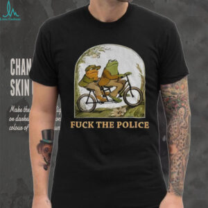Frogs fuck the police shirt Frogs fuck the police shirt