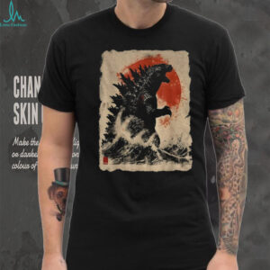 Godzilla and the Wave Japanese King of the Monsters vintage shirt Godzilla and the Wave Japanese King of the Monsters vintage shirt