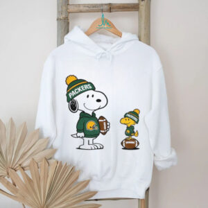 Green Bay Packers Snoopy Woodstock Football Style NFL shirt Green Bay Packers Snoopy Woodstock Football Style NFL shirt