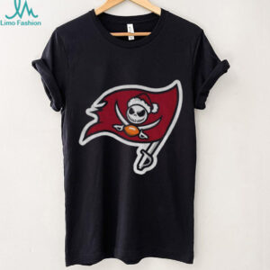 Jack Skellington Santa hat Tampa Bay Buccaneers Football Nightmare Christmas shirt