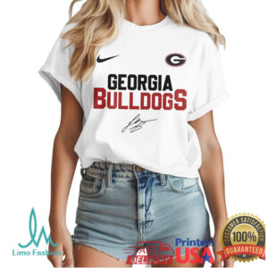 Just a Girl Who Loves Georgia Bulldogs and Luke Bryan T Shirt Luke Bryan & Georgia Bulldogs Fan Tee Just a Girl Who Loves Georgia Bulldogs and Luke Bryan T Shirt Luke Bryan & Georgia Bulldogs Fan Tee