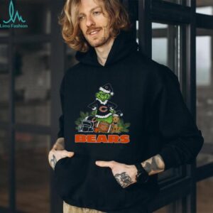 Max & The Grinch Ultimate Bears Fan Christmas Shirt Max & The Grinch Ultimate Bears Fan Christmas Shirt