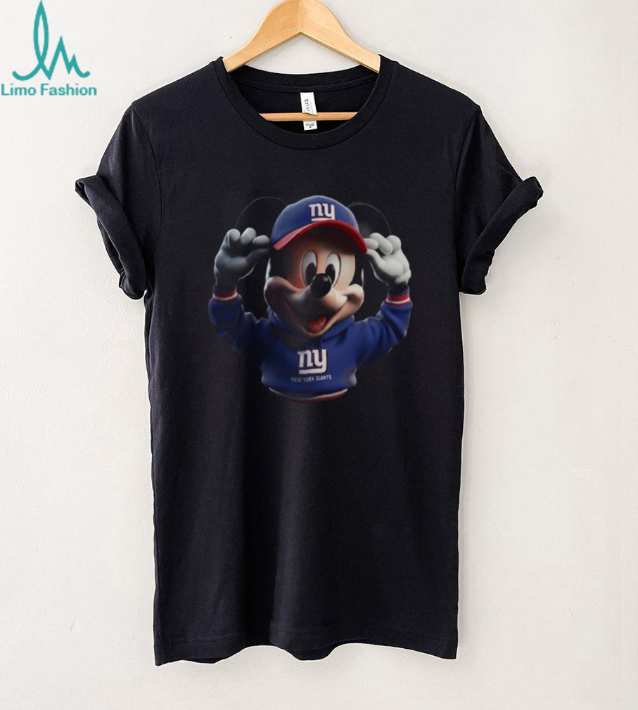 New York Giants Mickey Mouse Disney Football T Shirt New York Giants Mickey Mouse Disney Football T Shirt