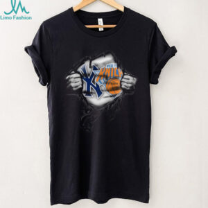 New York Knicks Ripped Graphic T Shirt