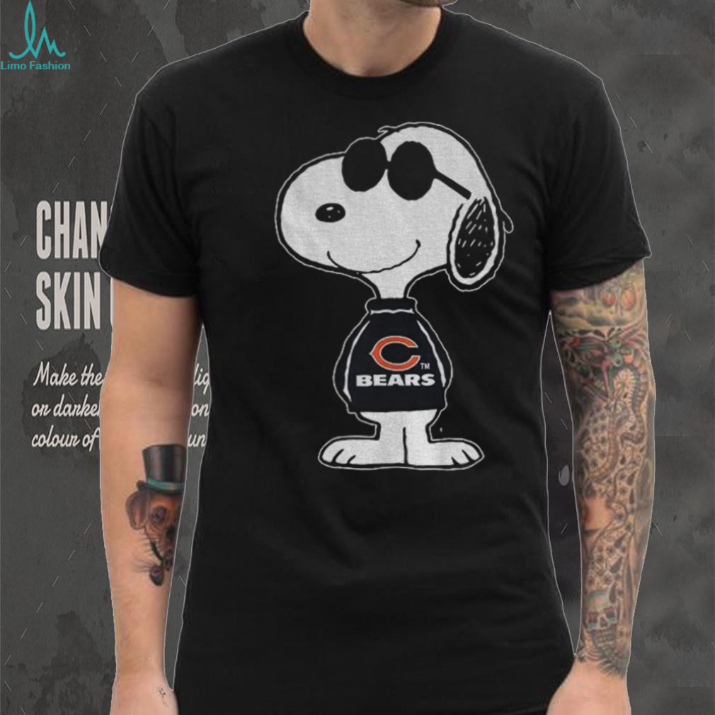 Peanut Charlie Brown Snoopy Chicago Bears Football NFL 2025 shirt Peanut Charlie Brown Snoopy Chicago Bears Football NFL 2025 shirt