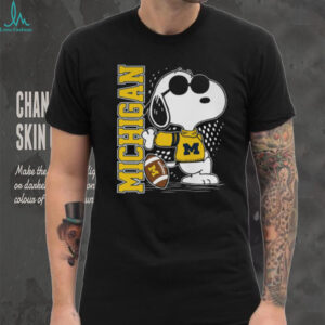 Peanuts Characters Snoopy Waking Michigan Wolverines Football T Shirt