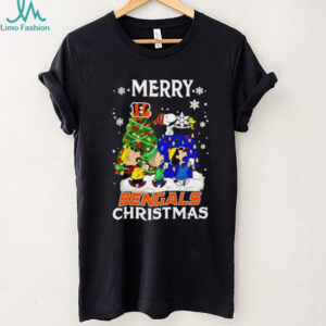 Snoopy And Friends Merry Cincinnati Bengals Christmas shirt