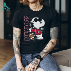 Snoopy Life Is Better With the Georgia Bulldogs Shirt