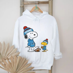 Tennessee Titans Snoopy Woodstock Football Style NFL shirt Tennessee Titans Snoopy Woodstock Football Style NFL shirt