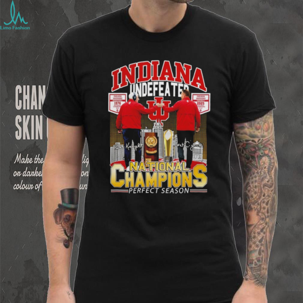 Bob Knight vs Curt Cignetti Indiana Hoosiers Football Undefeated National Champions Perfect Season shirt Bob Knight vs Curt Cignetti Indiana Hoosiers Football Undefeated National Champions Perfect Season shirt