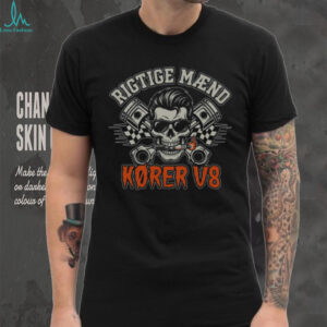 Danish Rigtige Maend Korer V8 Skull Piston Racing Tee