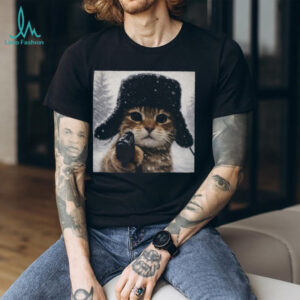 Funny Gangster Cat with Gun in Snow Russian Hat Graphic T Shirt
