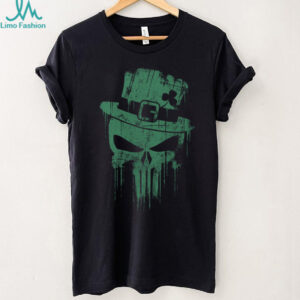 Grunge Leprechaun Skull with Top Hat Edgy Irish St. Paddy's Day Shirt