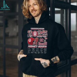 Indiana Hoosiers Perfect Season Football T Shirt with Player Signatures