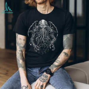 Lovecraftian Cthulhu Eldritch Horror Detailed Black & White Shirt