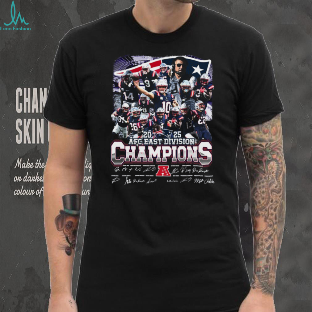 Men’s New England Patriots 2025 AFC East Division Champions Locker Room Trophy Collection T Shirt Men’s New England Patriots 2025 AFC East Division Champions Locker Room Trophy Collection T Shirt