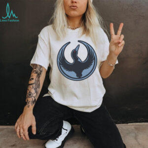 Minimalist Bird Wings Circle Logo Graphic White T Shirt