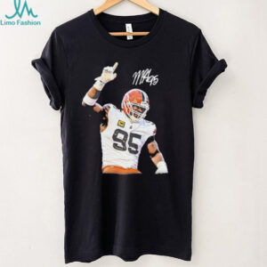 Myles Garrett Cleveland Browns NFL Football signature shirt Myles Garrett Cleveland Browns NFL Football signature shirt