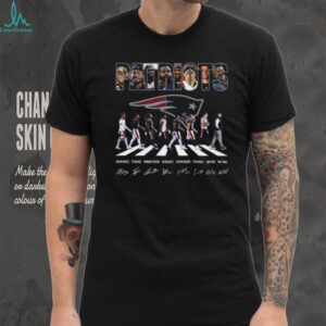 New England Patriots NFL Abbey Road Thank You For The Memories Signatures Shirt