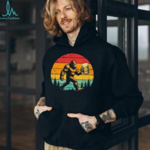 Retro Bigfoot Carrying Beer Mug Sunset Forest Silhouette T Shirt