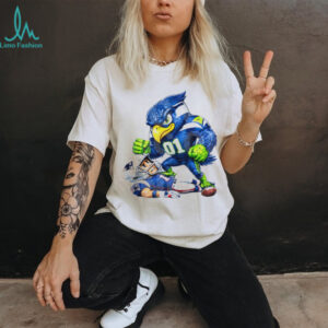 Seattle Seahawks Mascot vs New England Patriots Rivalry T Shirt