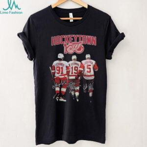 Sergei Fedorov Steve Yzerman and Nicklas Lidstrom Detroit Red Wings Hockey Town 100 signatures shirt