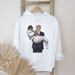 Trump carry Maduro Satire funny political shirt