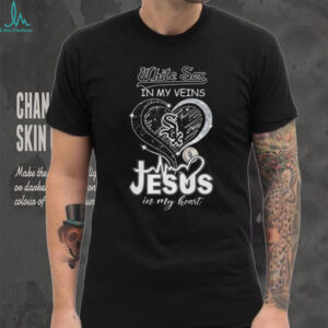 Chicago White Sox In My Veins Jesus In My Heart Heartbeat T Shirt Chicago White Sox In My Veins Jesus In My Heart Heartbeat T Shirt