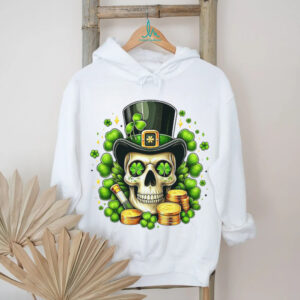 Irish Leprechaun Skull with Gold Coins and Clover Eyes T Shirt