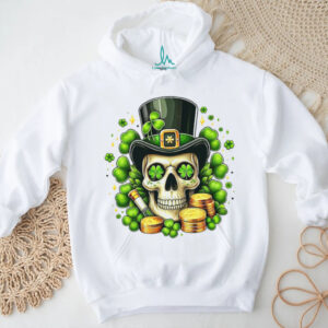 Irish Leprechaun Skull with Gold Coins and Clover Eyes T Shirt