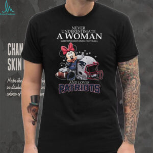 Minnie Mouse Never Underestimate A Woman Who Loves Patriots T Shirt