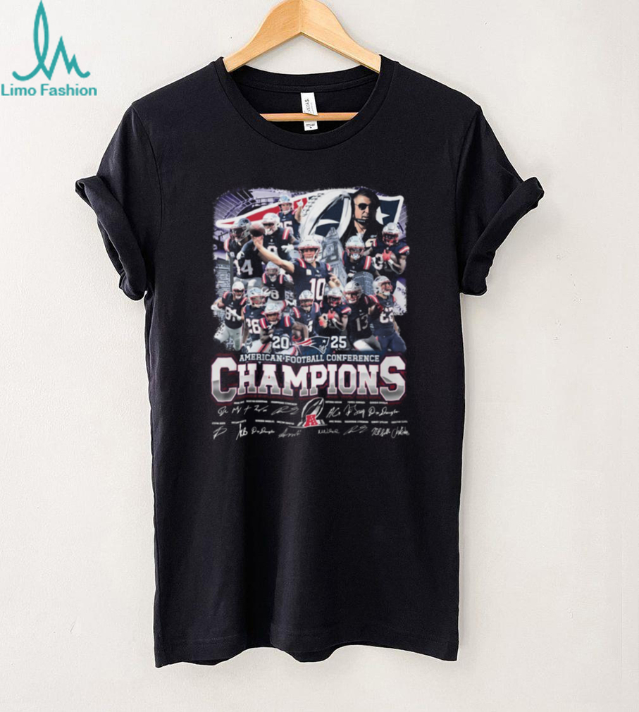 New England Patriots 2025 AFC Champions T Shirt Team Roster & Signatures Tee New England Patriots 2025 AFC Champions T Shirt Team Roster & Signatures Tee