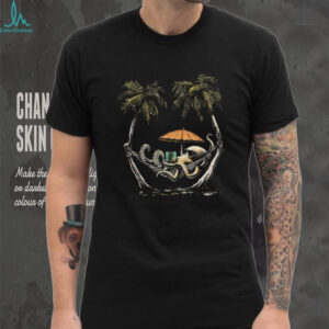 Relaxed Octopus in Hammock Reading Book Tropical Summer Vibe T Shirt