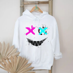 Streetwear Pink and Blue Cross Eye Graffiti Smiley Face White T Shirt