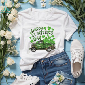Vintage Green Leopard Shamrock Farm Truck St. Patrick's Day T Shirt