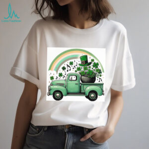 Vintage Green Pickup Truck with Pot of Gold and Shamrocks T Shirt