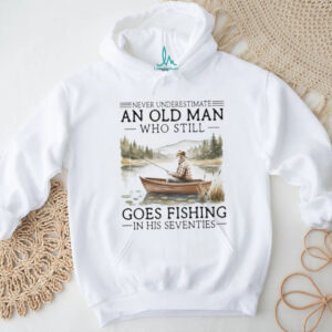Vintage Never Underestimate An Old Man Fishing In His Seventies T Shirt