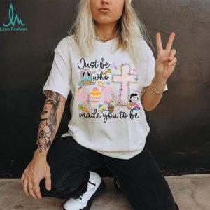 Just Be Who God Made You To Be Peanuts Lucy Easter Floral Cross T shirt