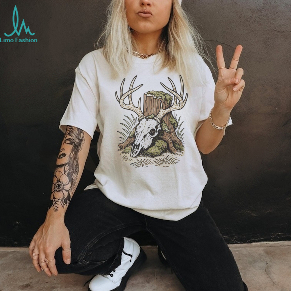 Mossy Deer Skull Antlers Forest Stump Hunting Graphic T shirt Mossy Deer Skull Antlers Forest Stump Hunting Graphic T shirt