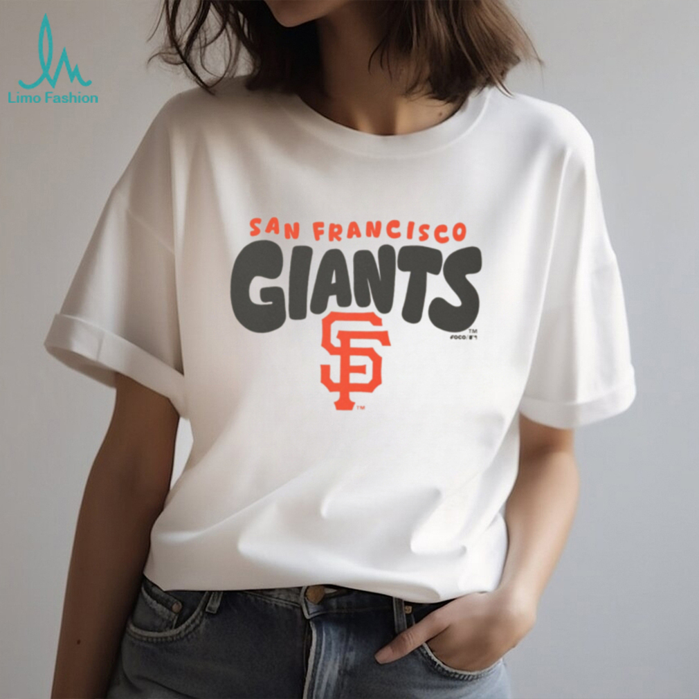 San Francisco Giants Cream Vintage Logo Fleece T shirt San Francisco Giants Cream Vintage Logo Fleece T shirt
